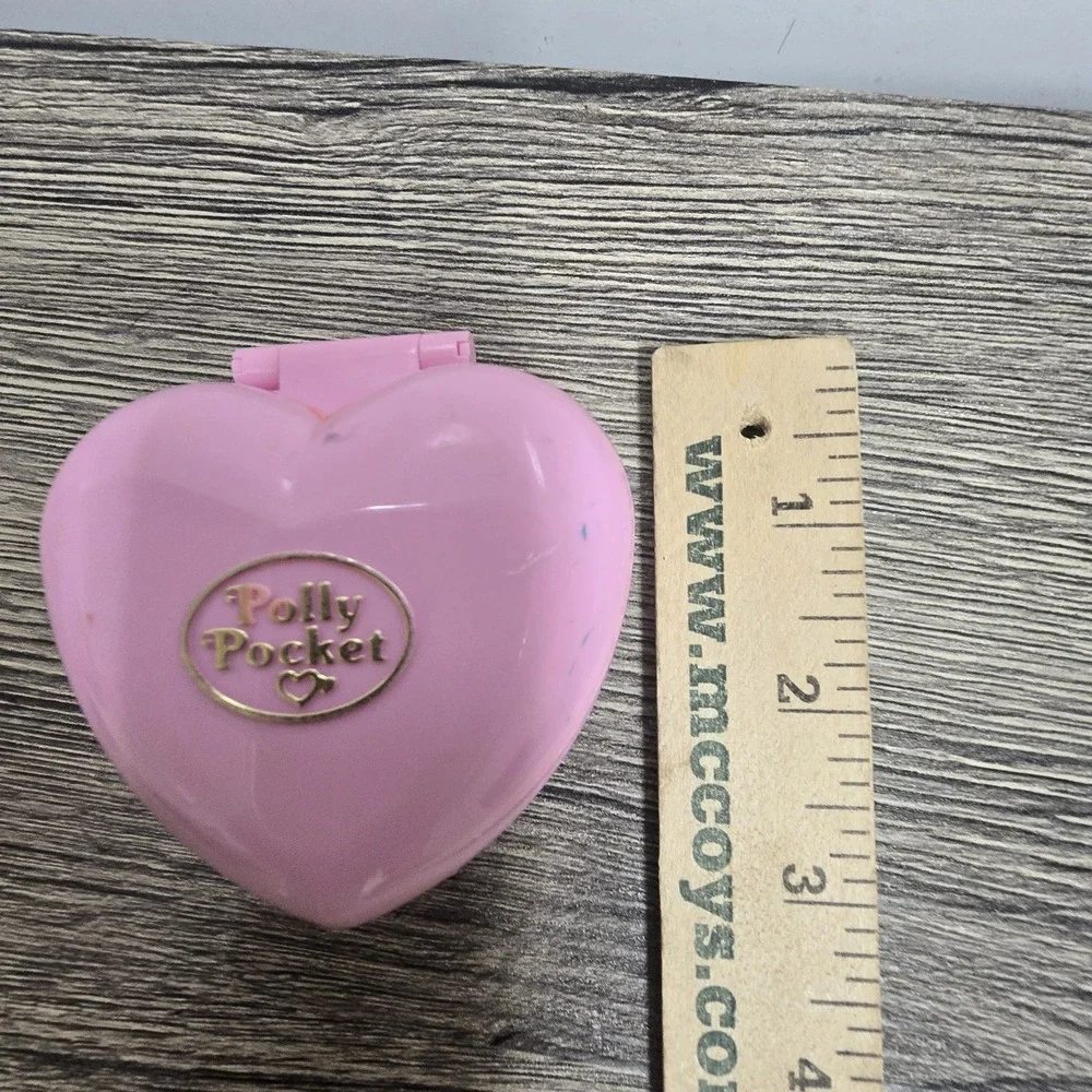 Polly Pocket Kozy Kitties Pet Parade Heart Compact‎ Bluebird Toys Vintage 1993
